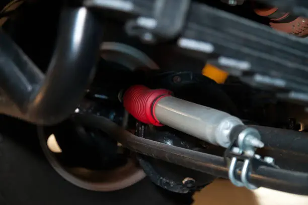 Сіз втулкаларды ауыстырдыңыз ... Ендеше, бұл не үшін? 5 Орнату қателері дерлік