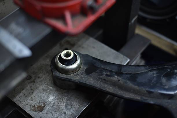 Басқару қолының втулкасы дизайнындағы жеңілдету үрдістері